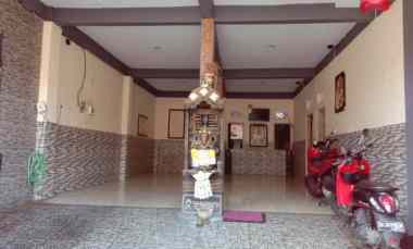 jual rumah di monang maning parkir 2 mobil