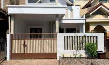 jual rumah di villa bintaro regency