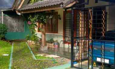 jual rumah dibawah harga pasar halaman luas