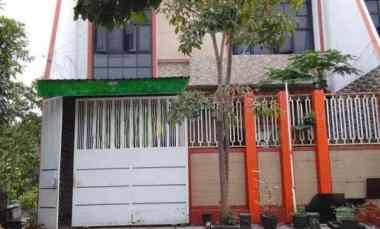 jual rumah gayungsari strategis
