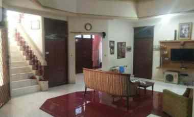 jual rumah komplek luas siap huni