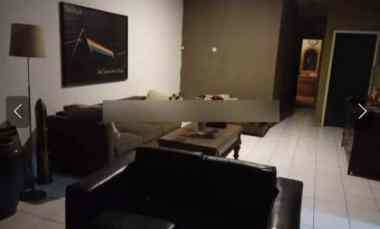 jual rumah lama komplek dibawah njop di eramas 2000