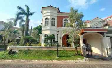 jual rumah mewah 2 lantai perum casa grande sleman