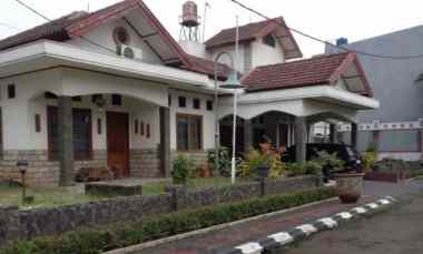 jual rumah mewah di komplek gema pesona kota depok