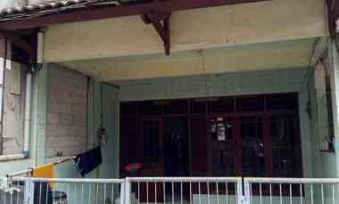 jual rumah nyaman komplek di pondok kelapa