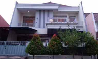 jual rumah puri surya jaya sidoarjo row 2 mobil nego