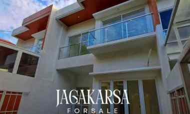 jual rumah siap huni di komplek dki jagakarsa