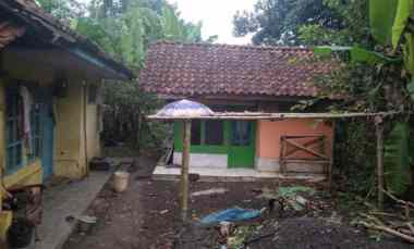Jual Tanah Bonus Rumah di Manonjaya