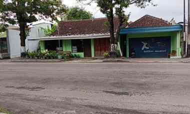 jual tanah pinggir jalan besar