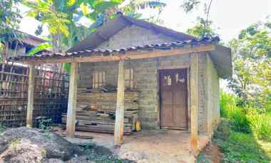 kebun durian 1000m bonus bangunan karanganyar