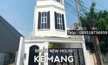 kemang brand new house siap huni dengan rooftop