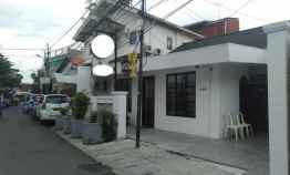 Rumah Kost Kostan di Cikini Hanya 5 menit ke Jalan Raden Saleh