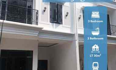 gambar kpr rumah 2 5 lantai di kahfi 1 jagakarsa