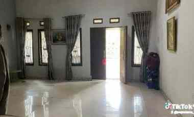 menjual rumah jalur utama akses