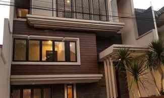 Modern Luxury 3 Lantai di Galaxy Bumi Permai Araya