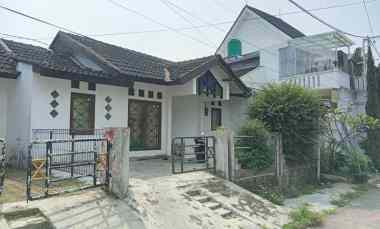 nego keras rumah siap huni lokasi bagus di cipageran