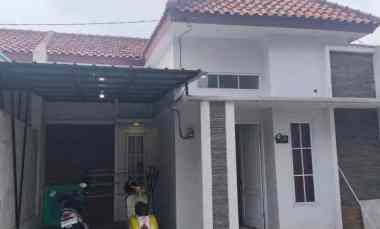 over kredit 65jt rumah dekat tol sawangan depok