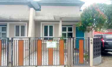 over kredit 70jt rumah dekat stasiun depok lama