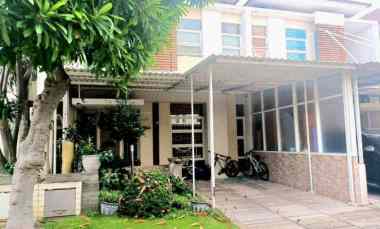 pakuwon city east cost park semi furnish