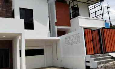 gambar perumahan 2 lantai paling dekat sarijadi 600 jutaan