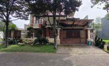 perumahan araya malang rumah klasik 2 lantai siap huni