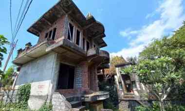 raw project 3 kamar di lahan luas 840 m