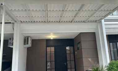 Regency One Rumah Baru Full Furnish dekat ITS dan Mall