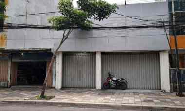 ruko dharmahusada hadap selatan