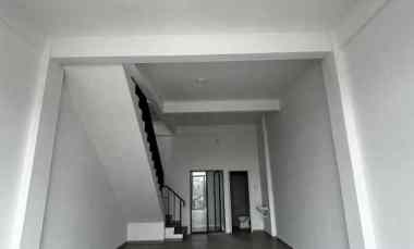 ruko grand eastern surabaya bangunan 3 lantai