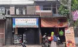Ruko Tiga Lantai di Jalan Cikutra Bandung