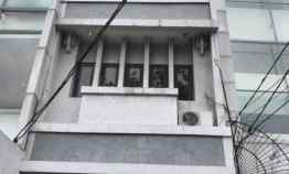 ruko gudang kantor radio dalam