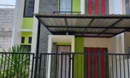 Rumah dengan Konsep Viila di Kota Malang