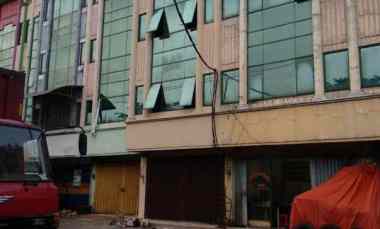 ruko pengampon square hadap selatan
