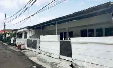 rumah 1 lantai dalam komplek bmkg