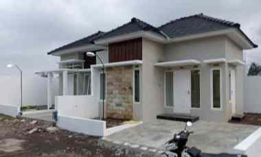 Rumah 1 Lantai dekat Alun-alun Kota Malang