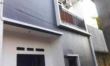 gambar rumah 2 lantai 200 jutaan termurah di jagakarsa