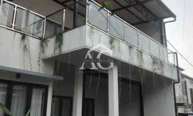 rumah 2 lantai baru ditempati di tasikmadu malang