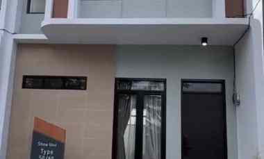 rumah 2 lantai ciwastra