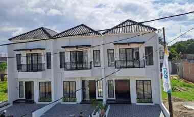 rumah 2 lantai dengan akses tol tanah baru