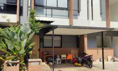 rumah 2 lantai di citayem siap huni