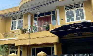 Rumah 2 Lantai di Utan Kayu Pramuka Jakarta Timur