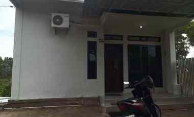 rumah 2 lantai dijual luas tanah 300m2