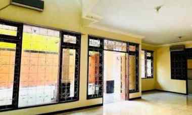 rumah 2 lantai graha family baru renov jalur utama