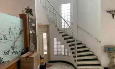 rumah 2 lantai kutisari indah bonus furnished