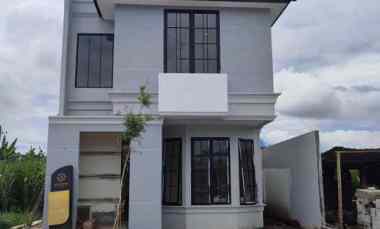 Rumah 2 Lantai Lokasi di Arjowinangun