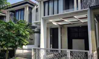 Rumah 2 Lantai Lokasi di Permata Jingga Suhat Malang