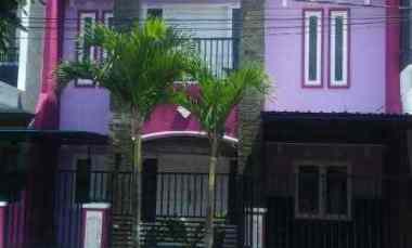 rumah 2 lantai lokasi di sigura gura kota malang