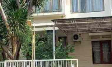 rumah 2 lantai lokasi sulfat malang bu