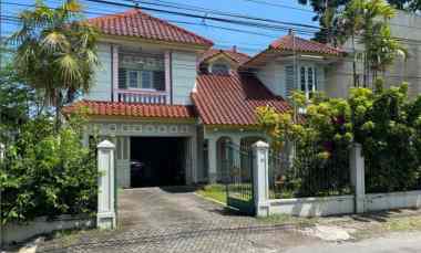 rumah 2 lantai mewah 520m 5kt dekat monjali ugm
