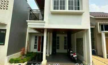 rumah 2 lantai nyaman asri di tanah baru beji depok